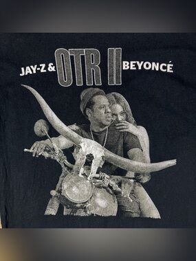 Jay Z x Beyonce T-Shirt Size Large OTR II On The Run Tour Hip Hop Rap RnB Pop